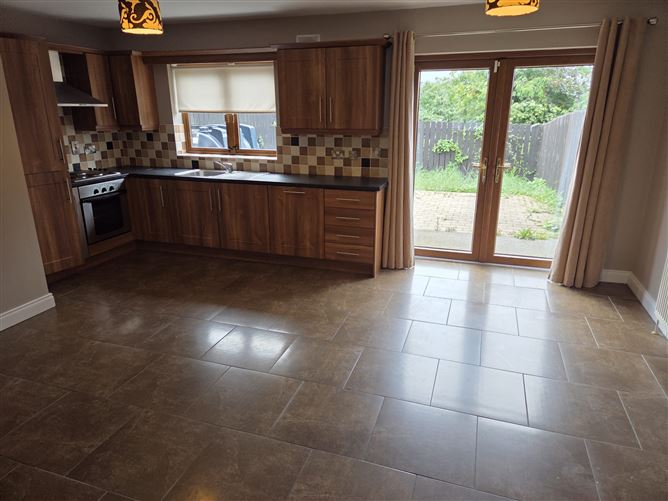 Photo 6 of 21 — 9 Oriel Heights , Collon, Louth