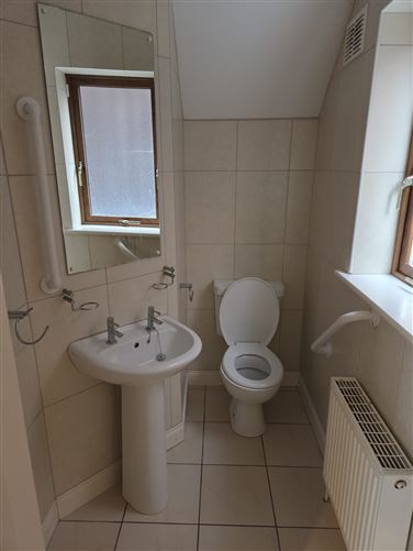 Photo 8 of 21 — 9 Oriel Heights , Collon, Louth