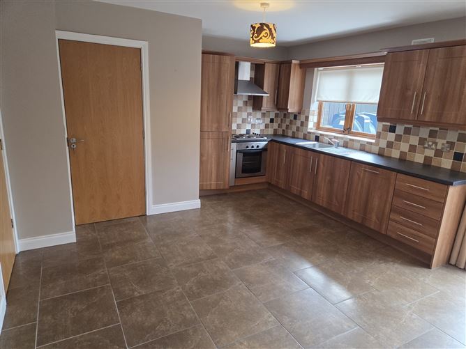 Photo 7 of 21 — 9 Oriel Heights , Collon, Louth