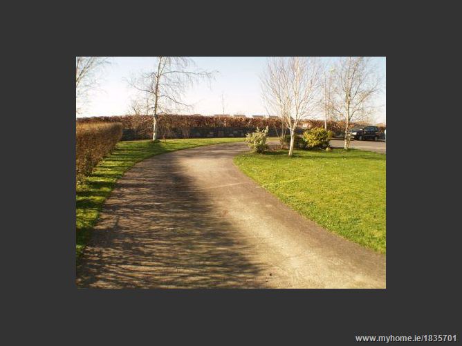 14 Haydens Park Green, Lucan, Co. Dublin