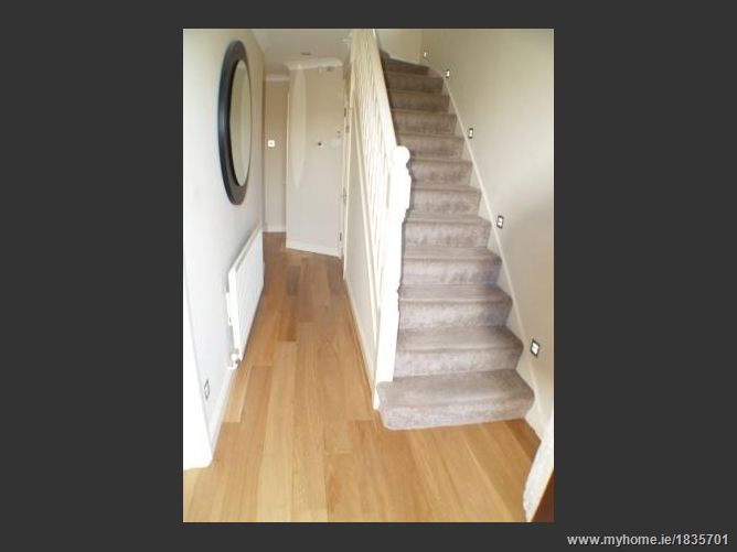 14 Haydens Park Green, Lucan, Co. Dublin