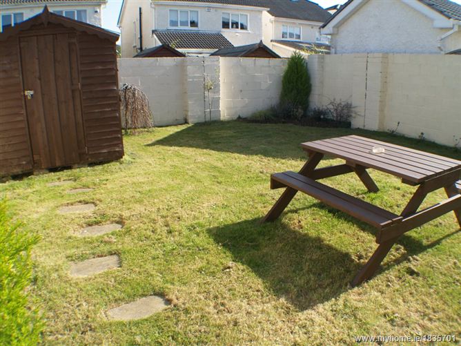 14 Haydens Park Green, Lucan, Co. Dublin