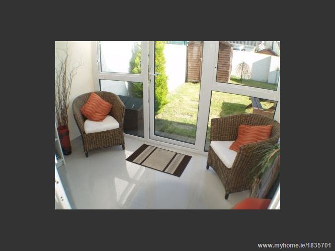 14 Haydens Park Green, Lucan, Co. Dublin