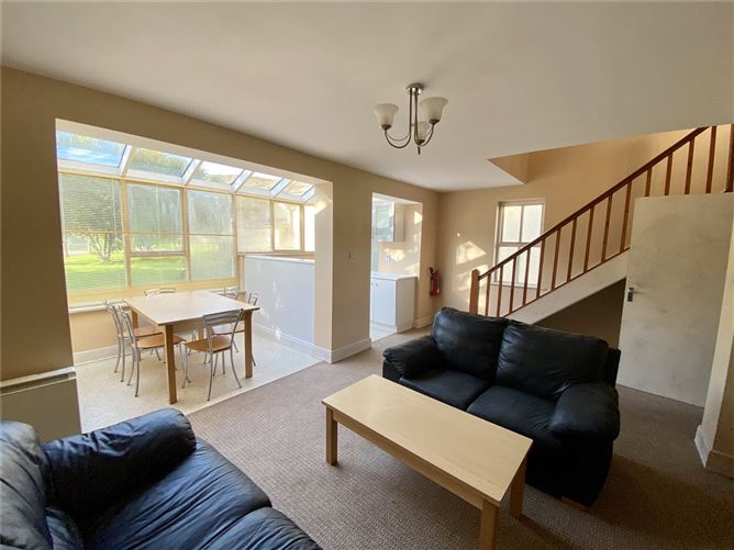77 Clifden Glen, Clifden, Connemara, Co.Galway