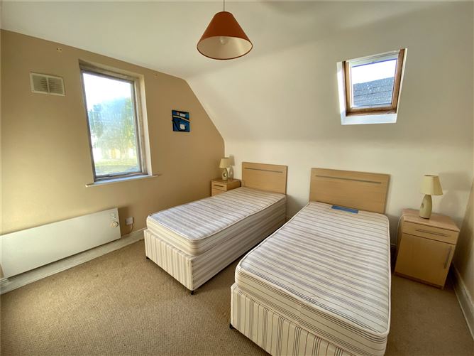 77 Clifden Glen, Clifden, Connemara, Co.Galway