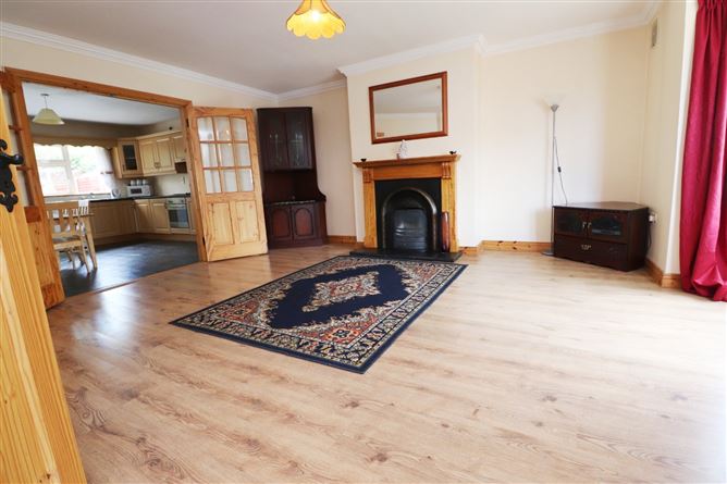 17 Grove Park, Ballyjamesduff, Cavan