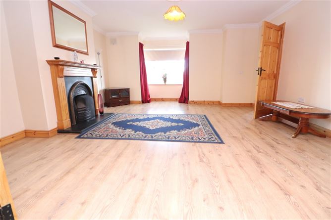 17 Grove Park, Ballyjamesduff, Cavan