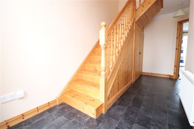 17 Grove Park, Ballyjamesduff, Cavan