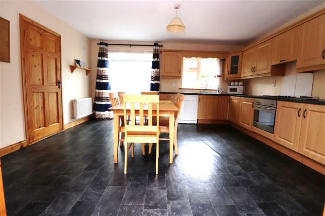 17 Grove Park, Ballyjamesduff, Cavan