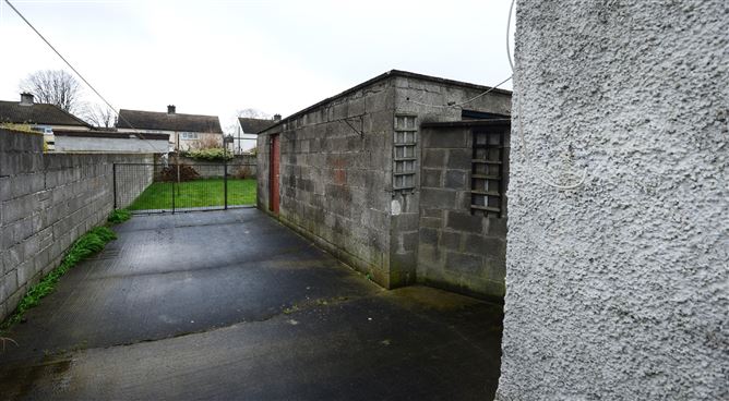 48 Shanowen Park, Santry, Dublin