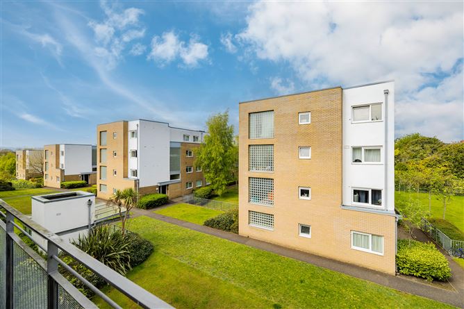 Apt 29 Griffith Hall, Glandore Road, Drumcondra, Dublin 9
