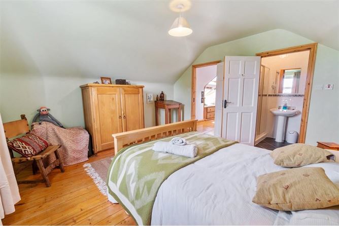 Maumeen, Letternore, Lettermore Island, Galway, Galway City, Co. Galway