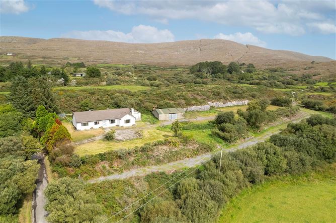 Moulnaskeha, Ahakista, Co. Cork