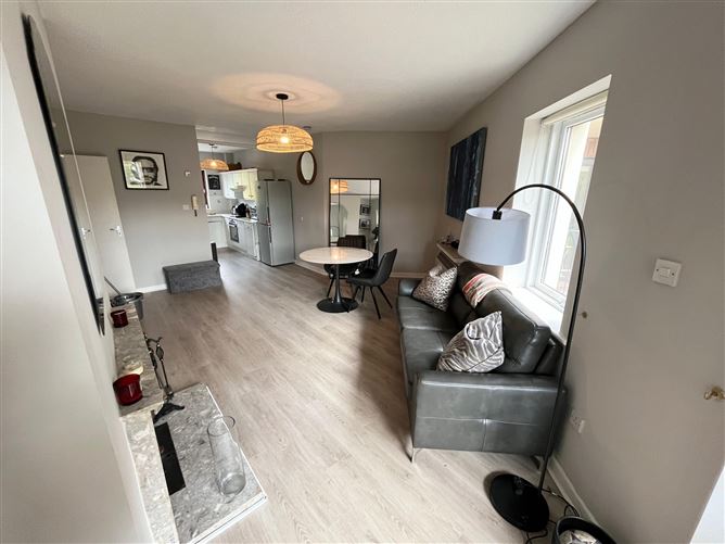 Grand Canal View, James Walk, Rialto, Dublin 8