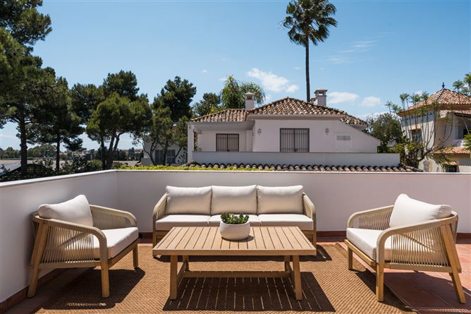 Spain, Marbella, Nueva Andalucia - COSTA-01148P