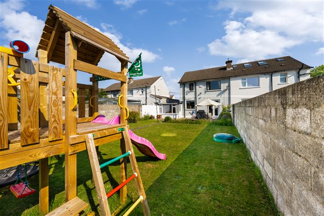 6 Grove Park Drive, Glasnevin, Dublin 11
