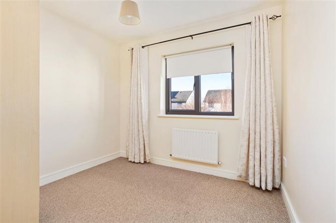 39 Rosse Court Terrace, Lucan, Dublin