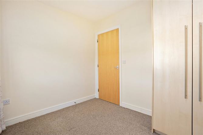 39 Rosse Court Terrace, Lucan, Dublin