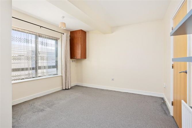 39 Rosse Court Terrace, Lucan, Dublin