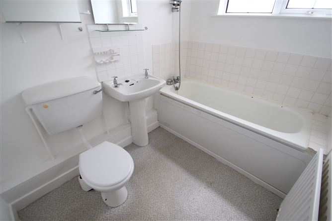 Albany, 11 The Grove, Waterpark, Carrigaline, Cork