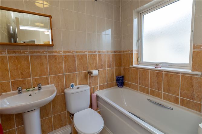 30 Blessington Orchard, Blessington, Wicklow