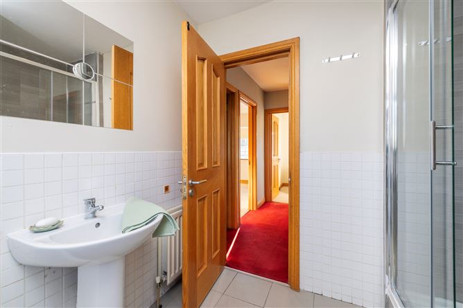 24 ALBERT COLLEGE CRESCENT, Whitehall, Dublin 9