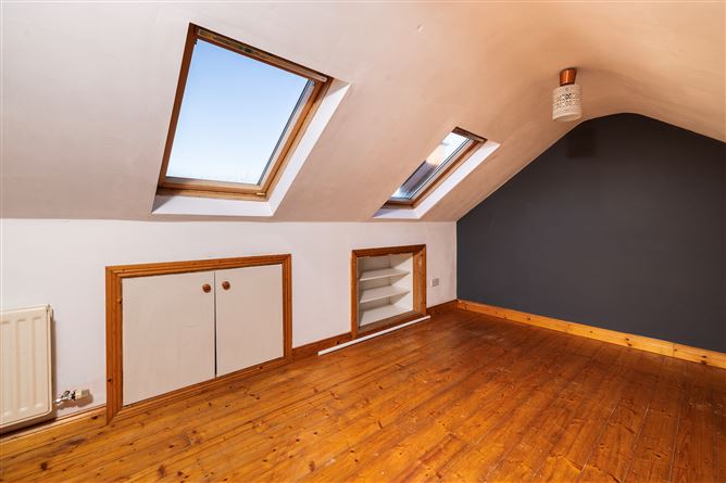 24 ALBERT COLLEGE CRESCENT, Whitehall, Dublin 9