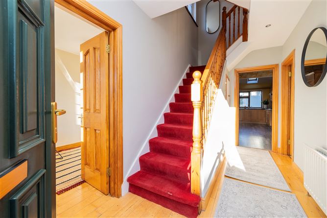 24 ALBERT COLLEGE CRESCENT, Whitehall, Dublin 9