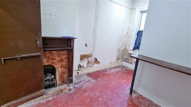13 Main Street, Rathfarnham,   Dublin 14