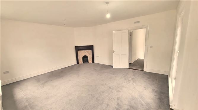 13 Main Street, Rathfarnham,   Dublin 14
