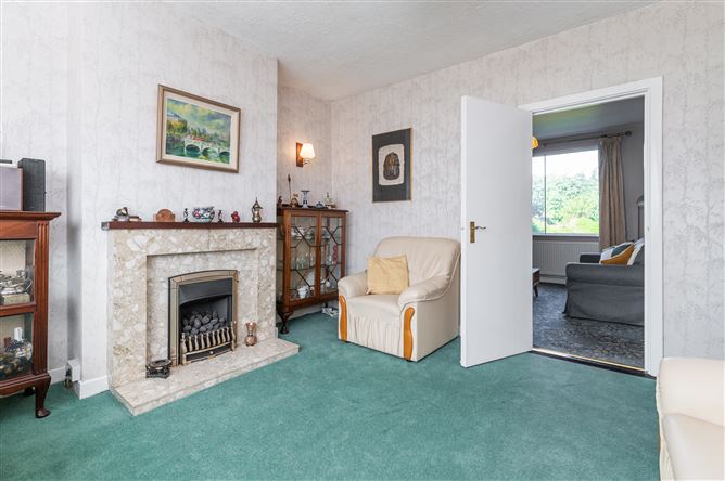 29 Kilmacud Park, Stillorgan, County Dublin