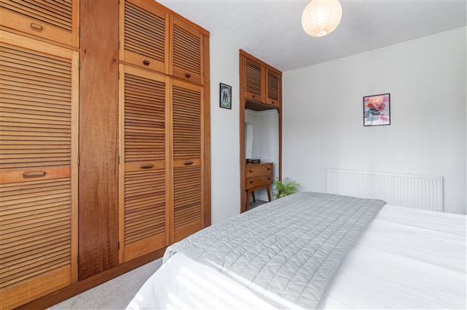 29 Kilmacud Park, Stillorgan, County Dublin