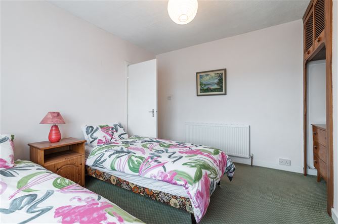 29 Kilmacud Park, Stillorgan, County Dublin