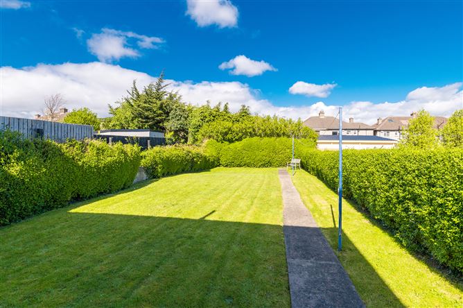 29 Kilmacud Park, Stillorgan, County Dublin