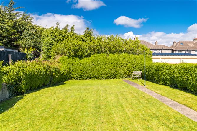 29 Kilmacud Park, Stillorgan, County Dublin