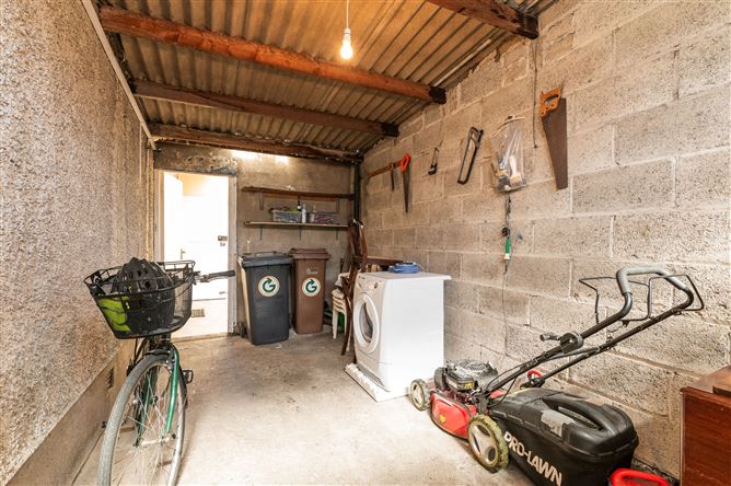29 Kilmacud Park, Stillorgan, County Dublin