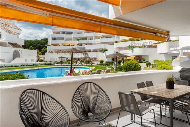 Spain, Marbella, Nueva Andalucia - 740-00441P