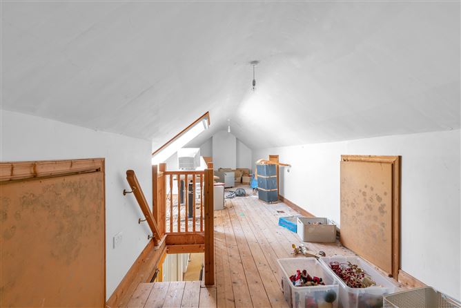 Photo 27 of 33 — 'Lynwood' on c. 0.6 Acre, Knockarigg, Grange Con, Wicklow