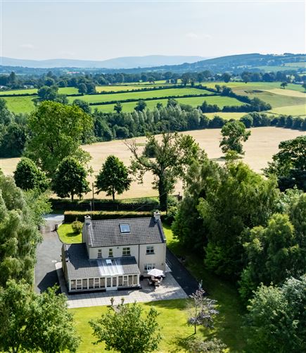 'Lynwood' on c. 0.6 Acre, Knockarigg, Grange Con, Wicklow