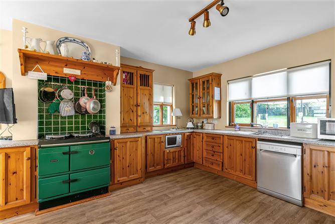 Photo 10 of 33 — 'Lynwood' on c. 0.6 Acre, Knockarigg, Grange Con, Wicklow