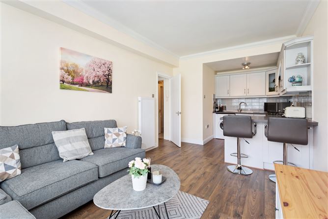 106 The Waterside, Charlotte Quay, Dublin 4