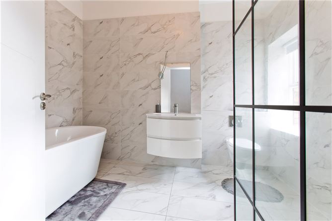 8 Rosemount Terrace, Off Booterstown Avenue, Booterstown, Co. Dublin