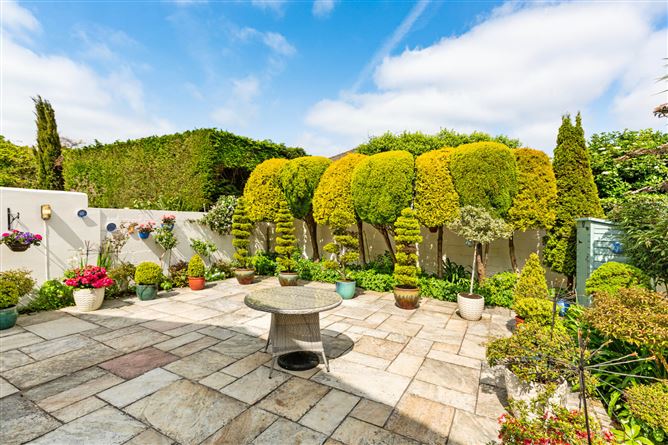 36 Farmleigh Avenue, Stillorgan Road, Blackrock, Co. Dublin