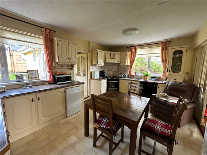 Killard, 3 Coolamber Crescent, Cobh, Cork