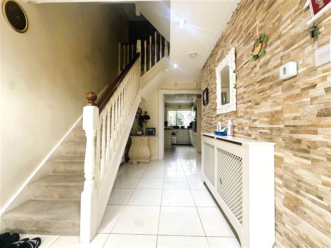 6 Cragaun, Fr. Russell Road, Dooradoyle,, Raheen, Limerick