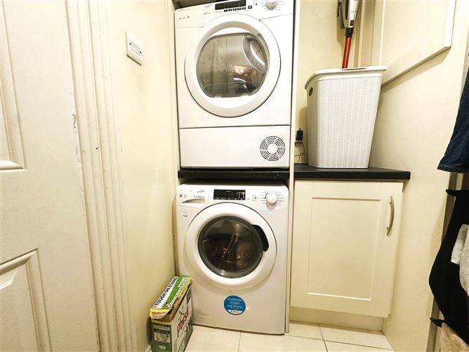 6 Cragaun, Fr. Russell Road, Dooradoyle,, Raheen, Limerick