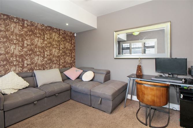 2 Arcadia Court, Athlone East, Westmeath