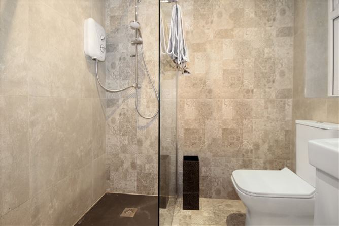 2 Arcadia Court, Athlone East, Westmeath