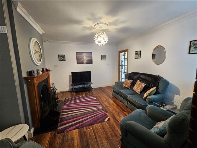 1 Castle Avenue, Thomastown, Kilkenny