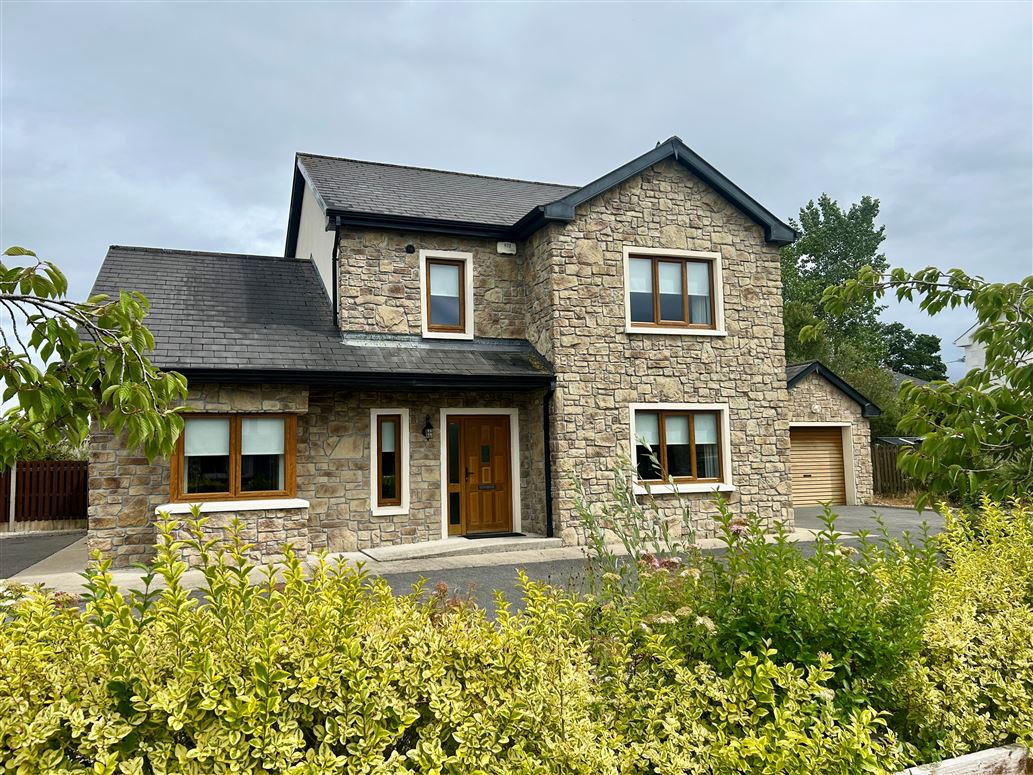 18 Bofin Avenue, Dromod, Leitrim